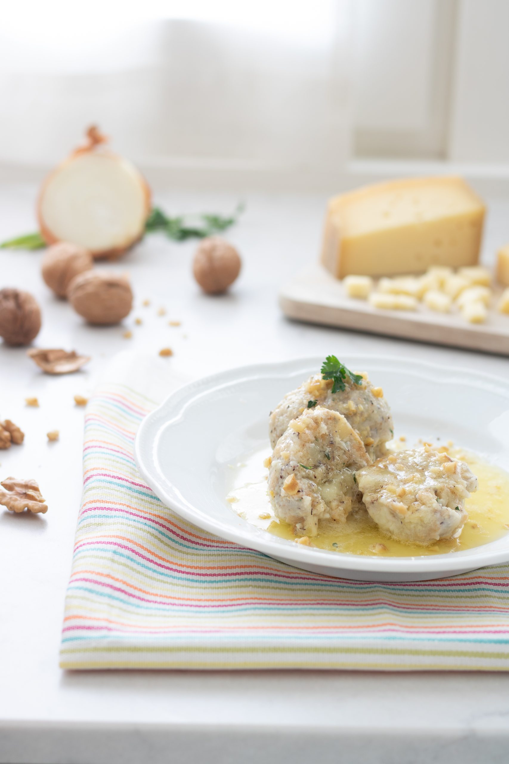 Canederli Ai Formaggi Grano Saraceno E Noci Dolci Mari E Monti